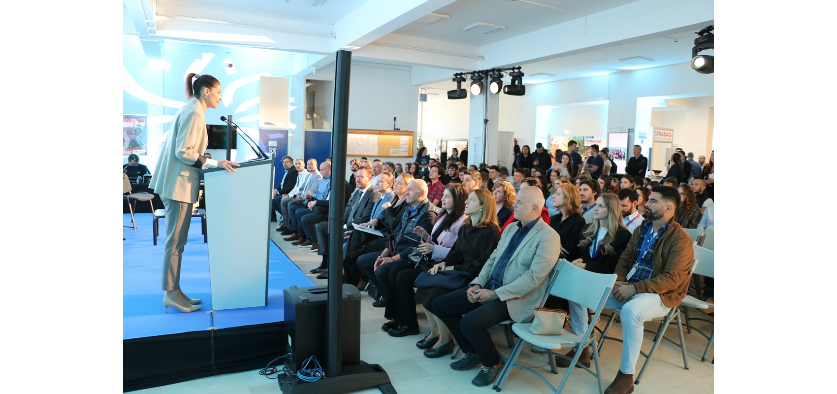 Više stotina studenata posjetilo Sajam poslova FGAG 2025